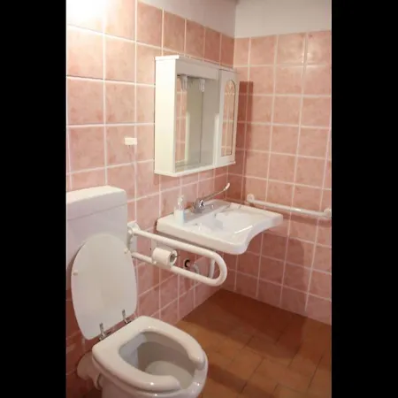 וילה I Bertoni Sleeps 8 Pool Wifi I Pieracci